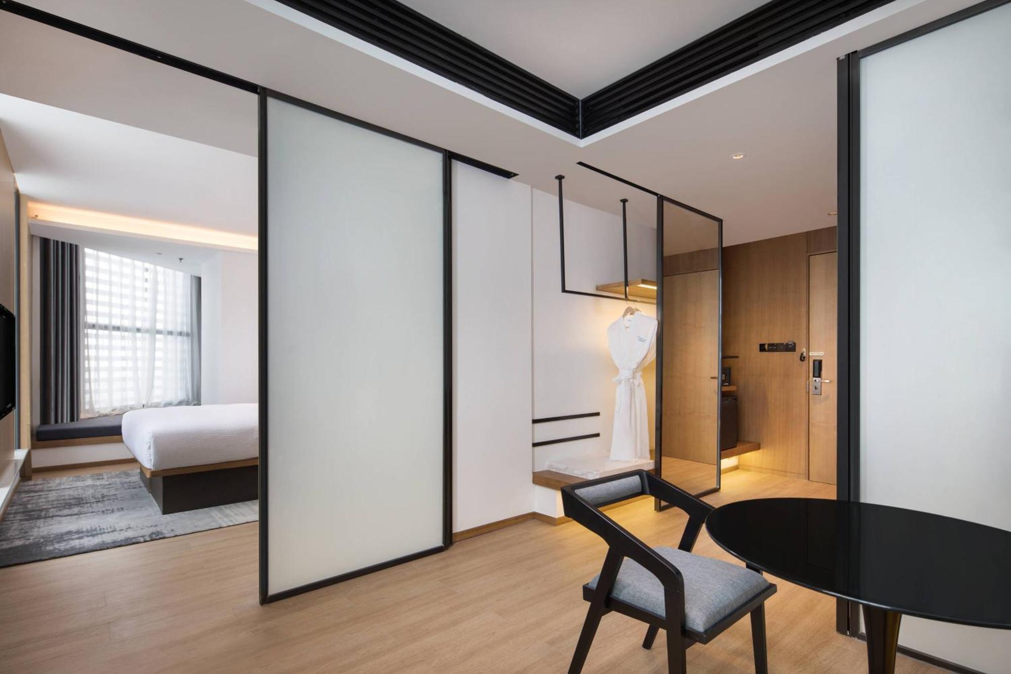 Hotel Fairfield By Marriott Xi'an North Station 5*
